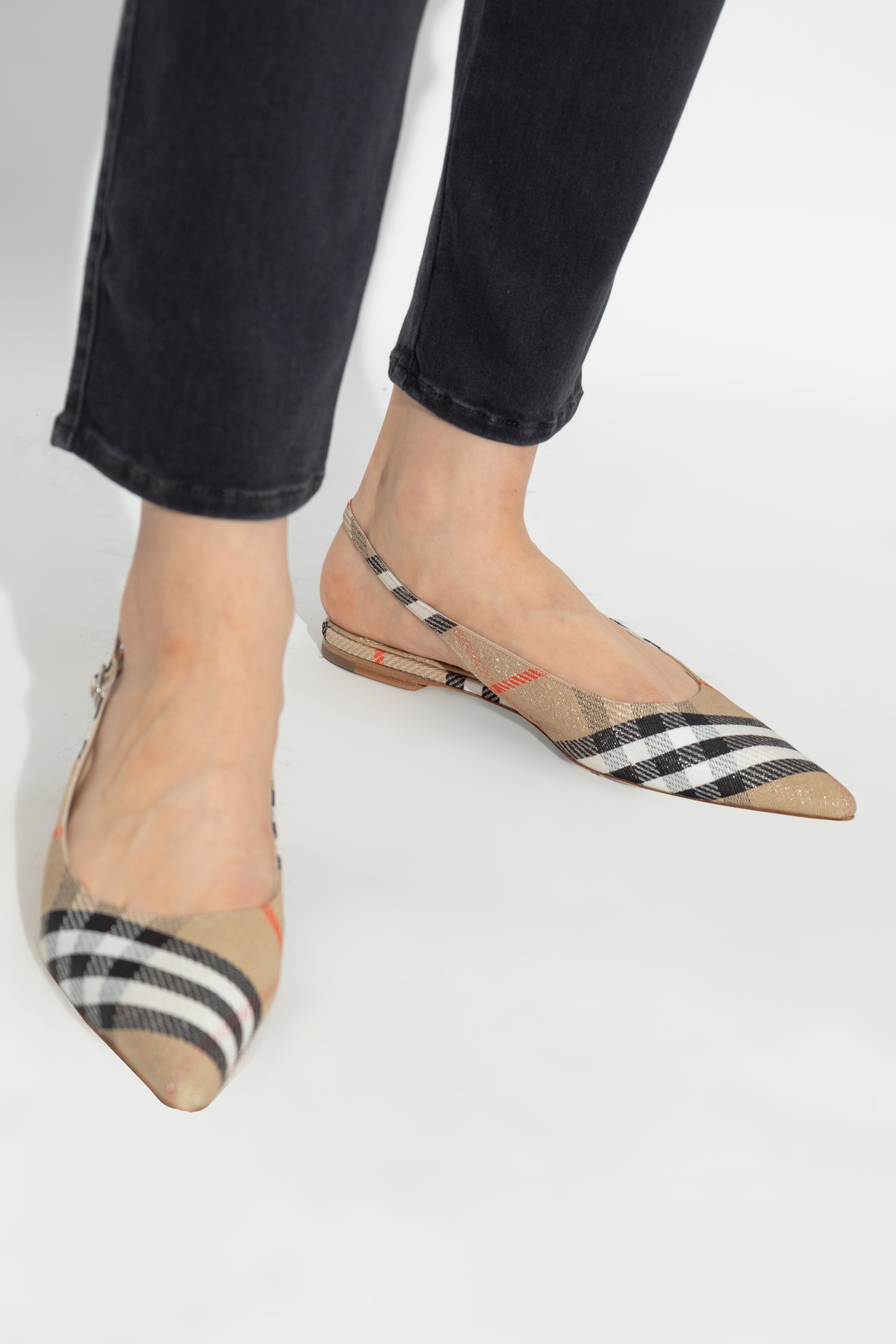 サンダル・ミュール Burberry SS25 Slingback check (8106171 SANDIPCHECK) BURBERRY Checked canvas-jacquard slingback pumps | NET-A-PORTER